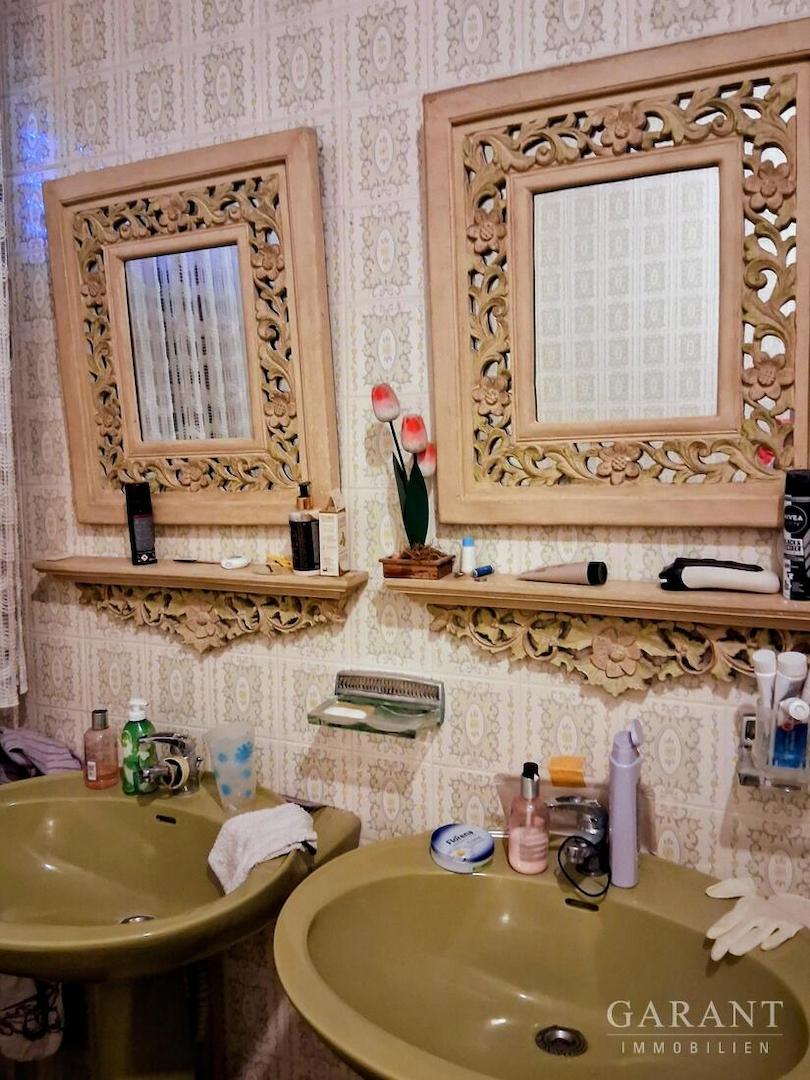 Badezimmer EG