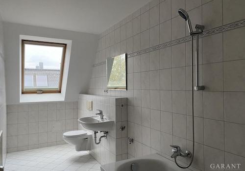 Bad mit Fenster