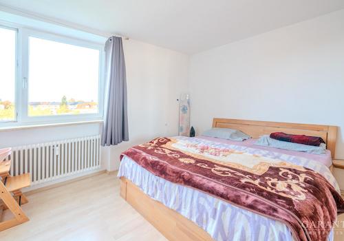 Schlafzimmer 1