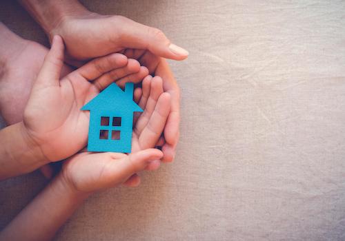 Haus in der Hand 2