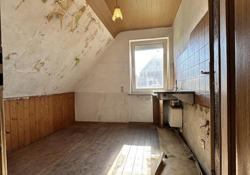 Zimmer 1 OG