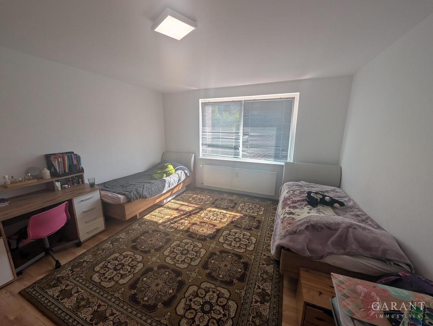 Zimmer 2 1. OG B1