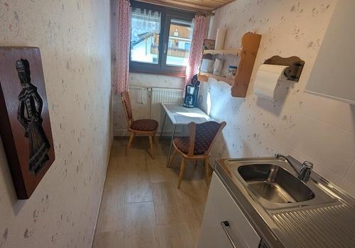 1. OG Küche B2 Gästezimmer 2