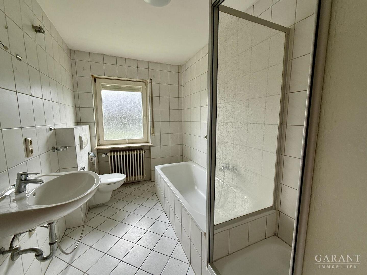 Badezimmer EG