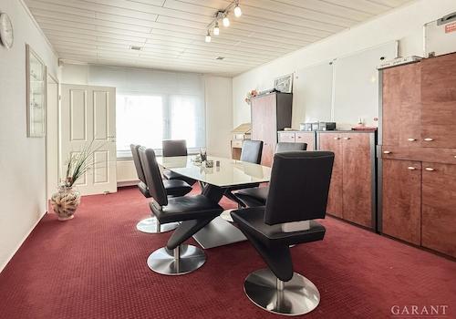 Schlafzimmer 3-2