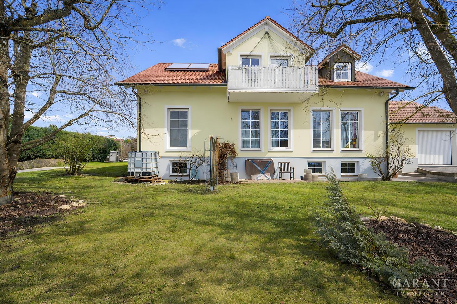 Hausansicht Garten