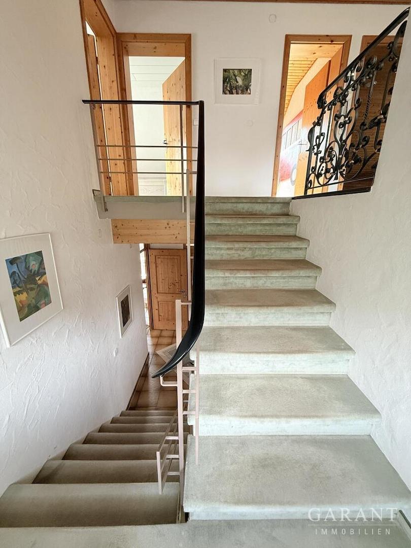 Treppe zum Privatbereich OG