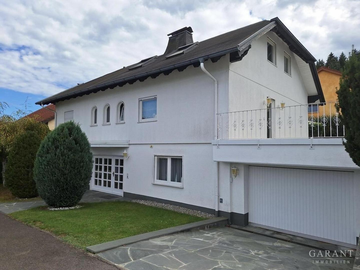 Seitenansicht Haus
