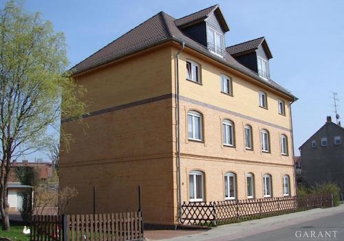 MFH,strassenseitig