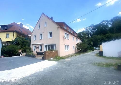 Blick auf den seitlichen Haubereich