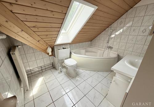 Badezimmer DG