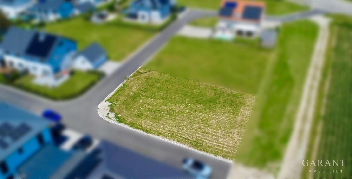 Grundstück
