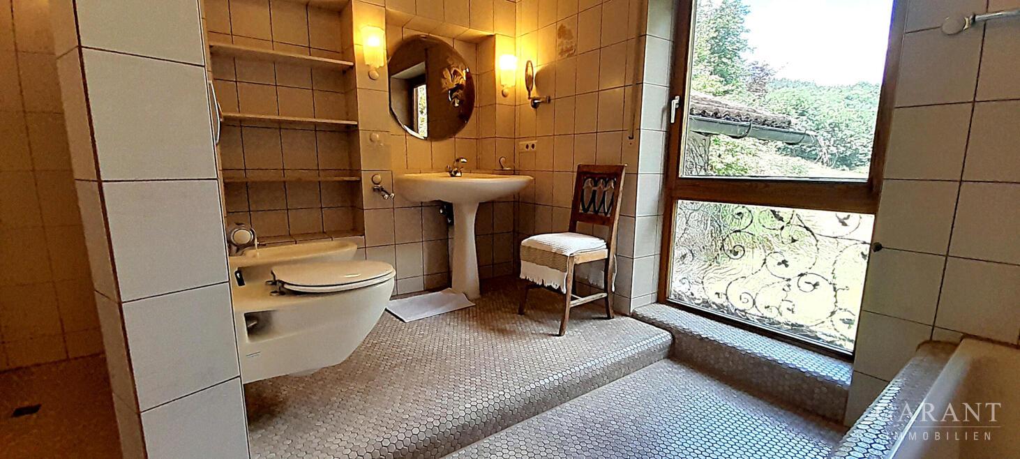 Badezimmer EG