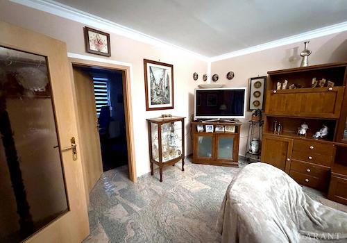 Wohnzimmer Zugang Zimmer 3