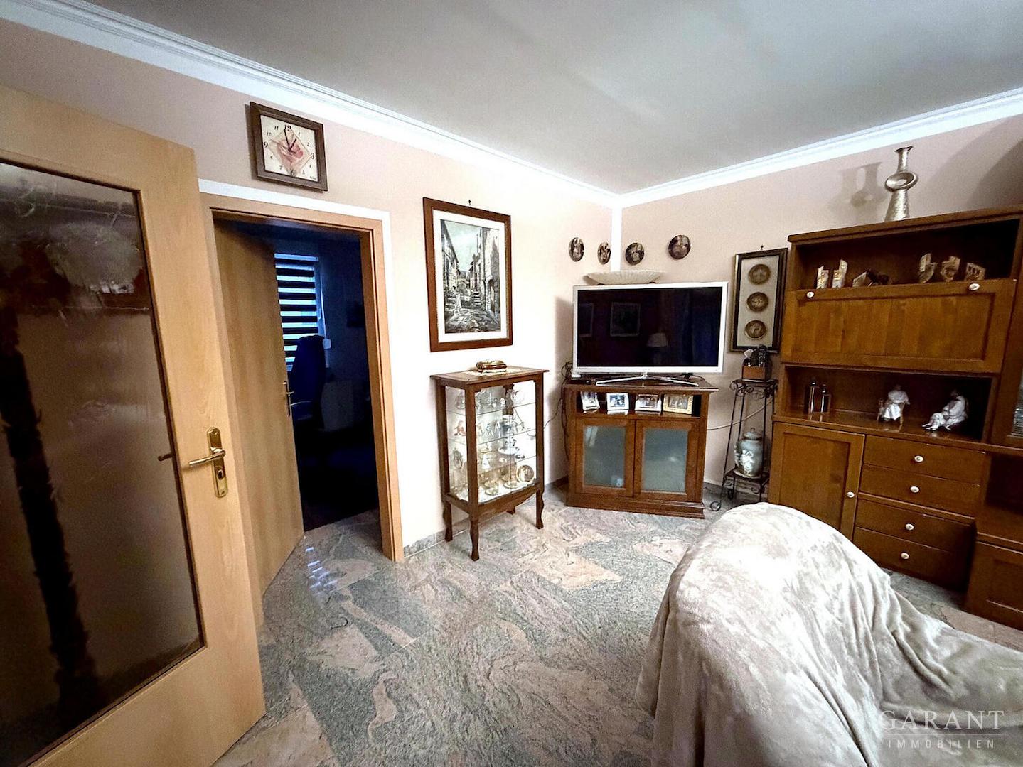 Wohnzimmer Zugang Zimmer 3