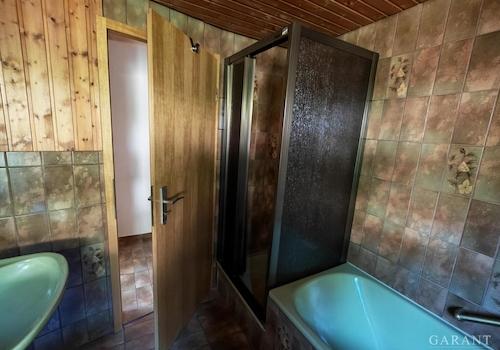 Badezimmer Ansicht1 2OG