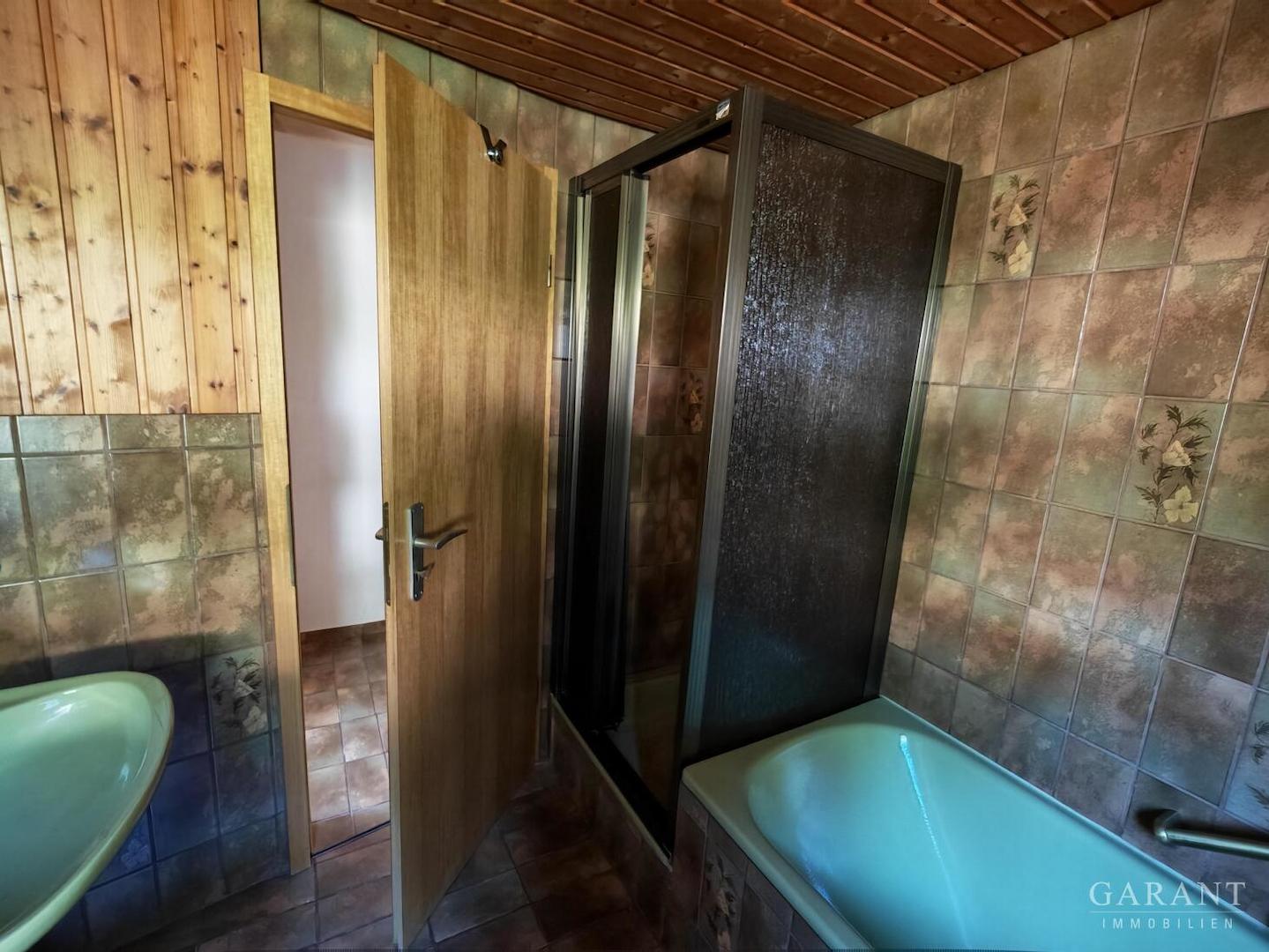 Badezimmer Ansicht1 2OG
