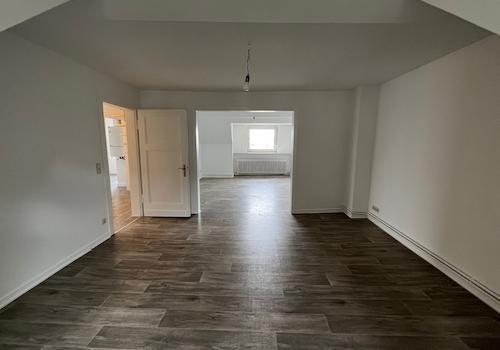 Durchblick Wohnzimmer 