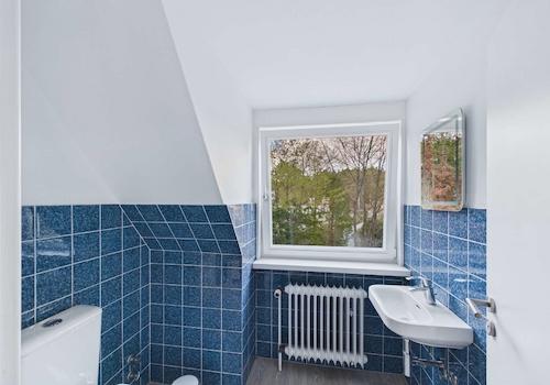 WC vor dem Arbeitszimmer 2