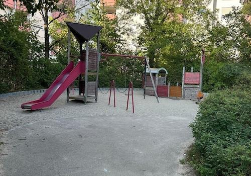 Spielplatz in der Wohnanlage