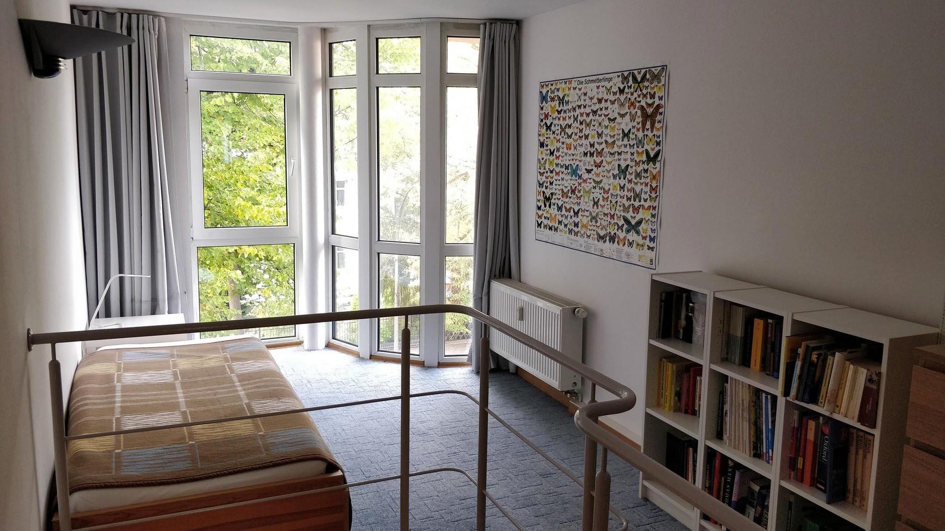 Zimmer 4 (Einheit 7, DG, ↑NW)