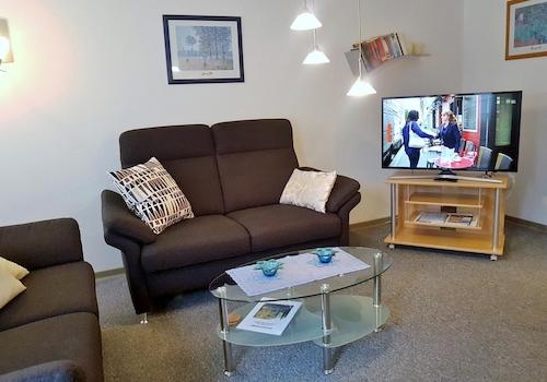 Wohnzimmer mit TV