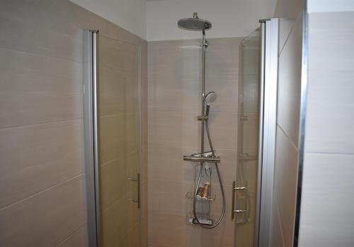 Dusche Familienbad