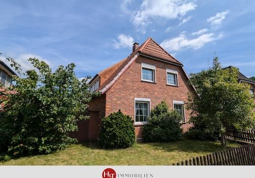 H&T Immobilien - Einfamilienhaus in Stuhr