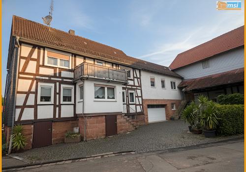 Straßenansicht