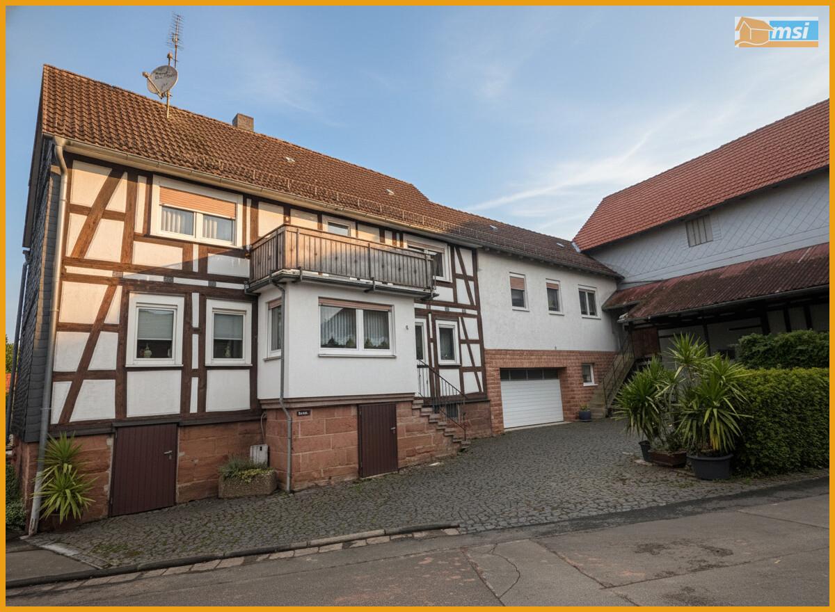 Straßenansicht