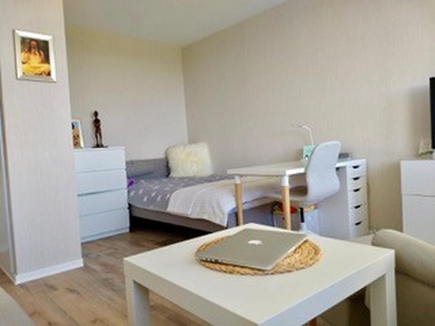 Wohnzimmer IV