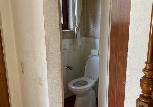 Gästetoilette EG