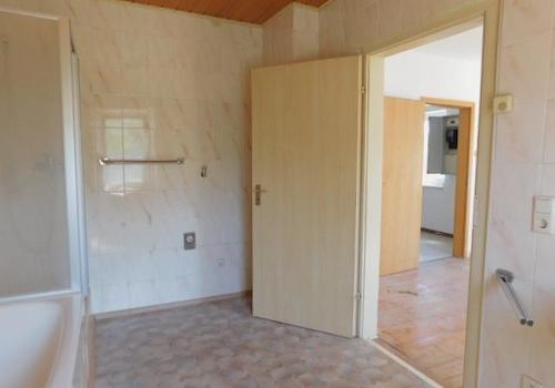 SB14-1 Badezimmer-Schlafzi. 1