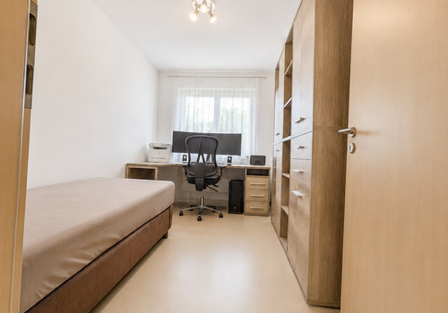 Kinderzimmer / Büro