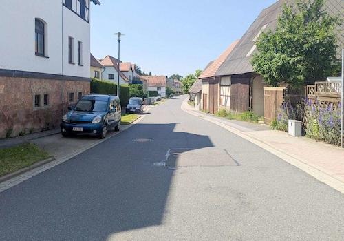 Straßeneinblick gen Westen