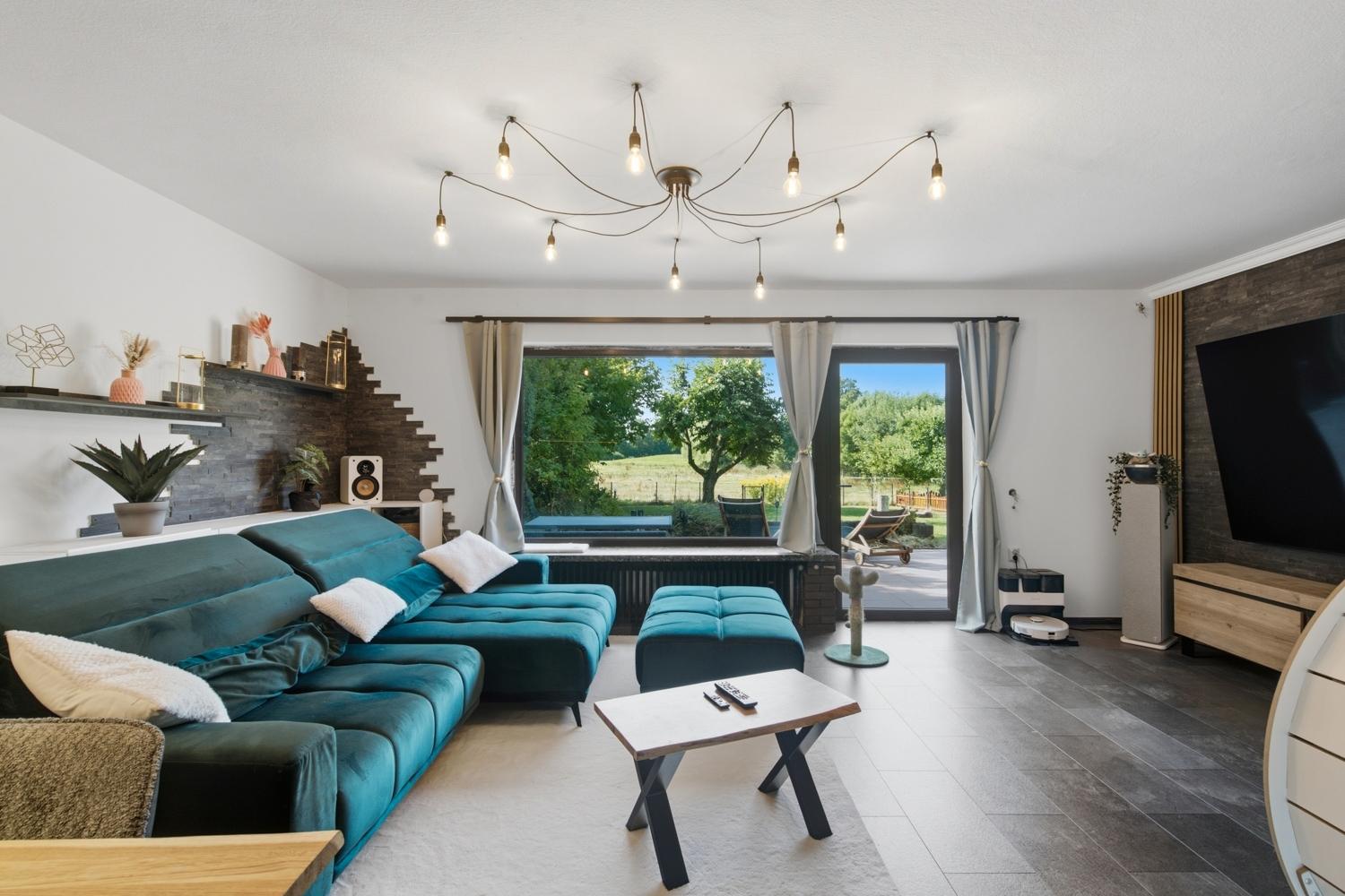Wohnzimmer mit Ausblick