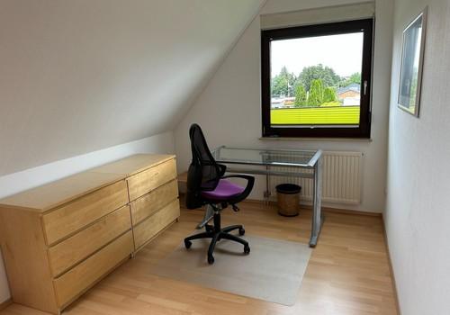 Arbeitszimmer OG
