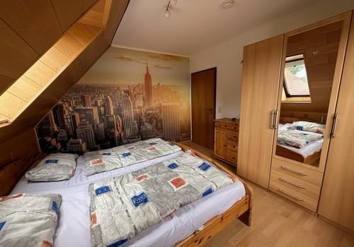 Schlafzimmer OG