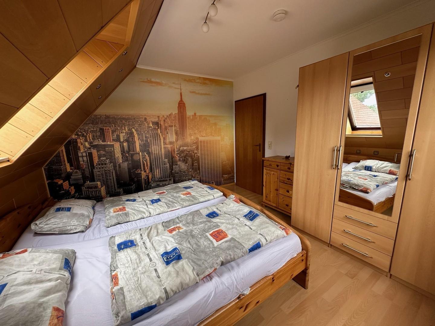 Schlafzimmer OG