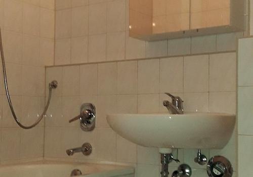 Badezimmer mit Wanne