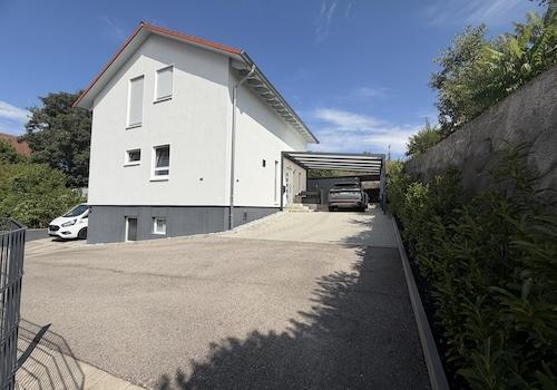 Haus-Carport