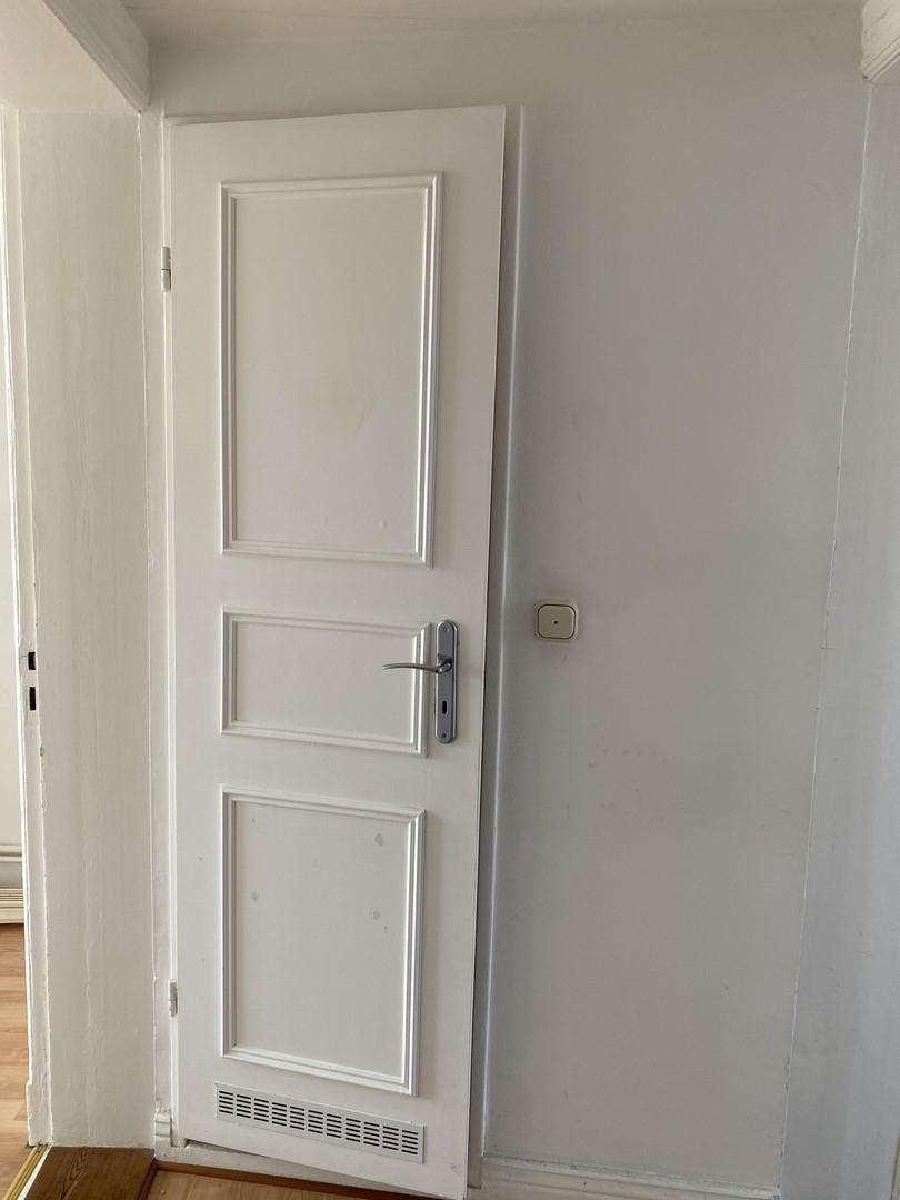 Tür Gäste-WC
