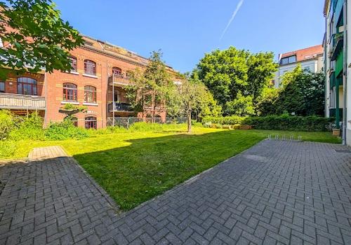 Viel Platz hinter dem Haus