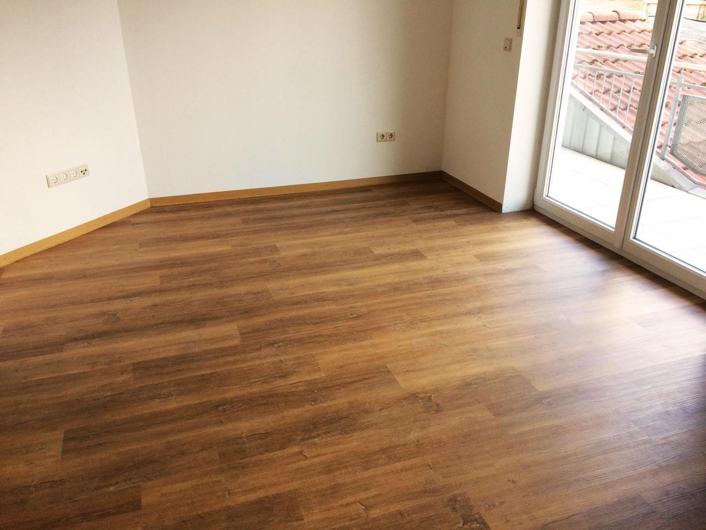 Kinder-/Gästezimmer mit Balkon