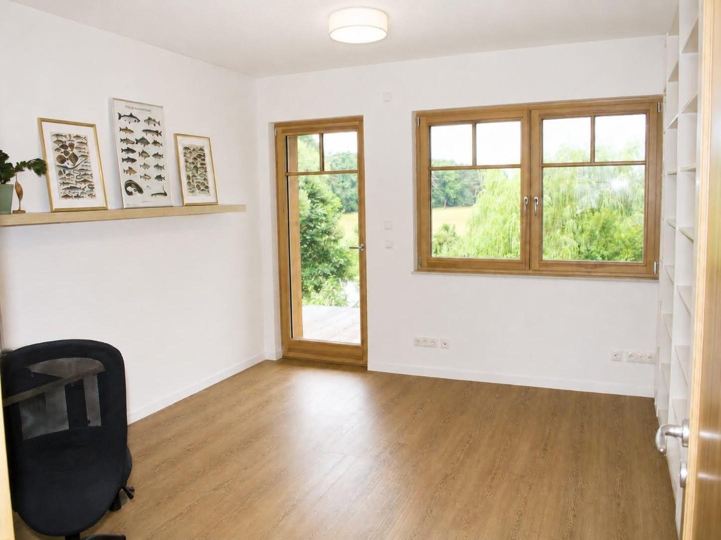 OG - Büro oder Schlafzimmer