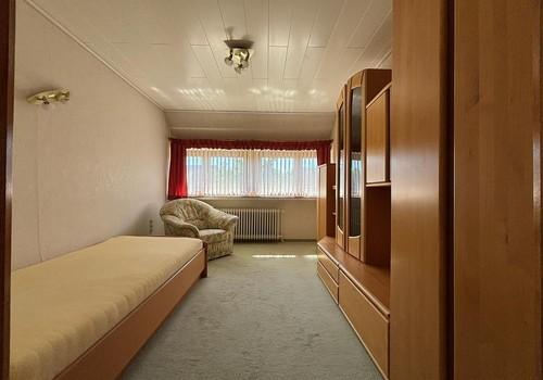 2. Schlafzimmer OG