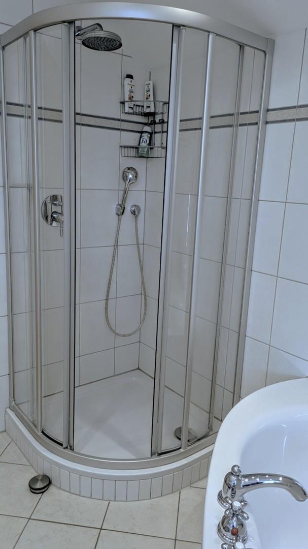 Bad OG Dusche