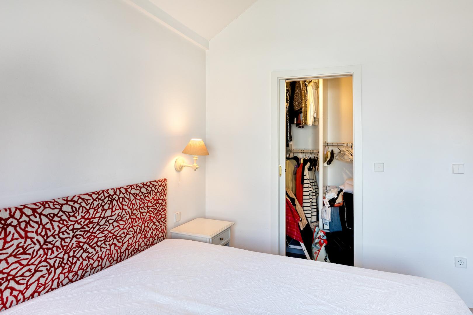 begehbarer Schrank