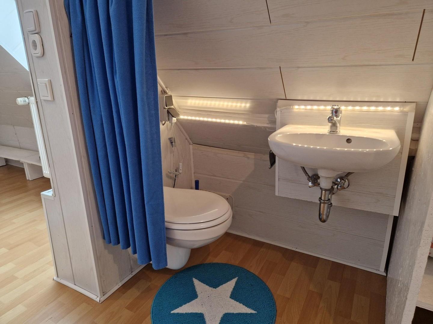 Mini WC Spitzboden