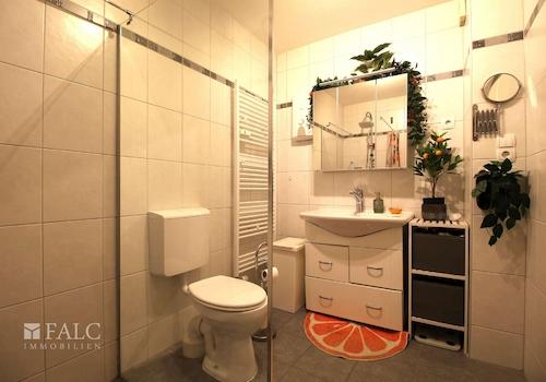 Badezimmer EG